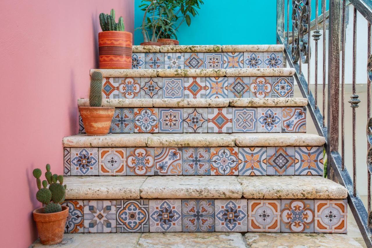 Boho Bohemian Boutique Hotel ウィレムスタッド エクステリア 写真