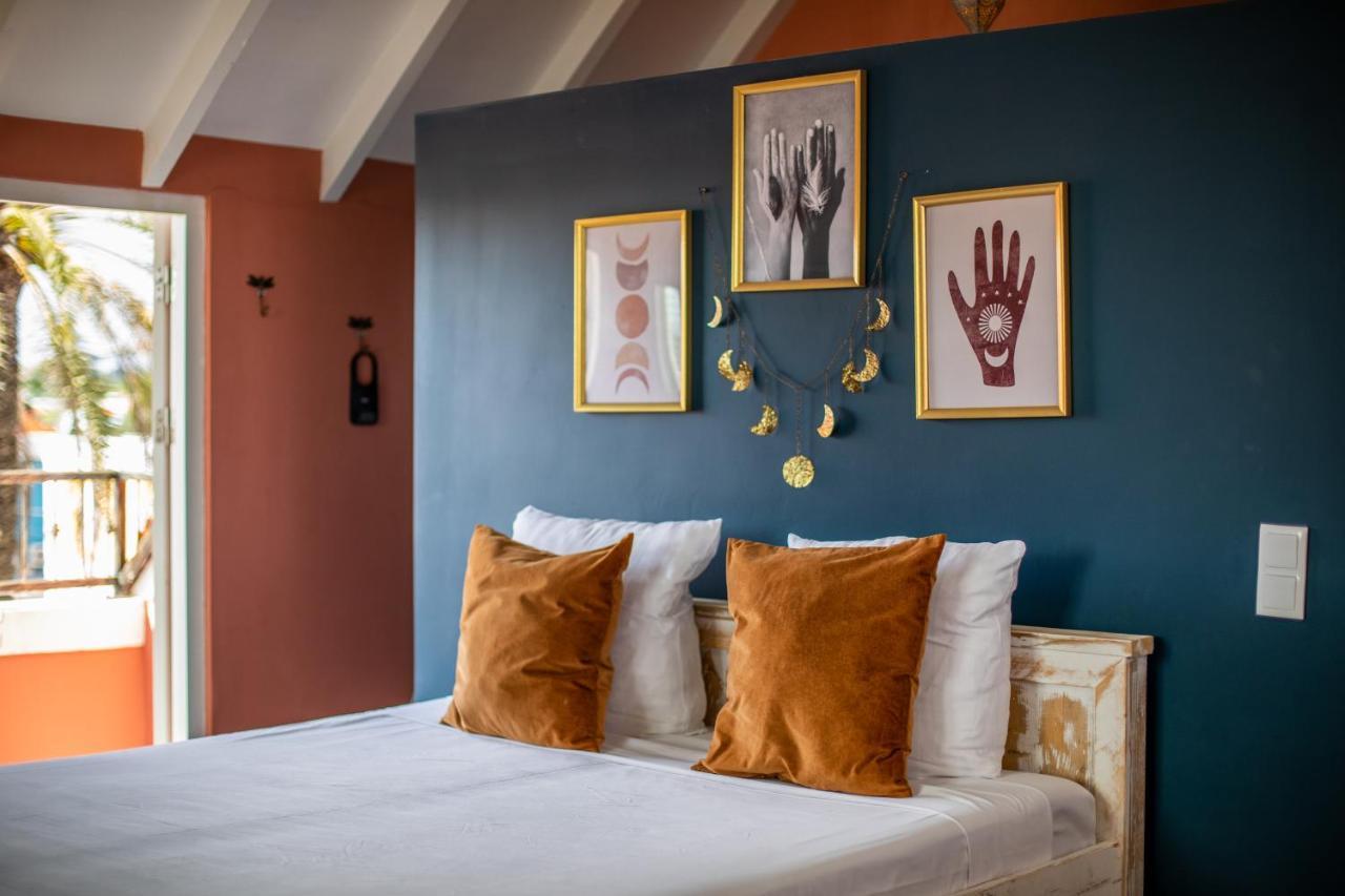 Boho Bohemian Boutique Hotel ウィレムスタッド エクステリア 写真