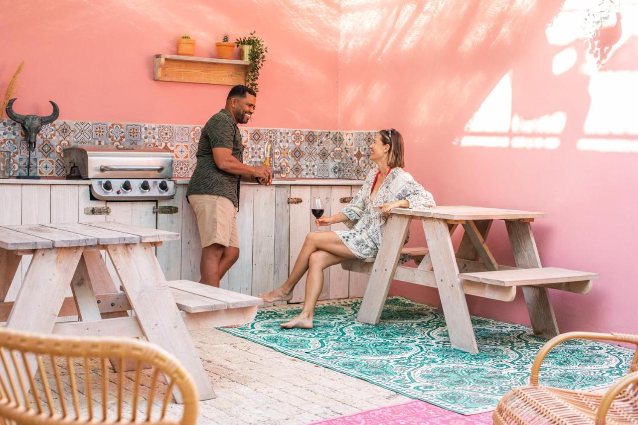Boho Bohemian Boutique Hotel ウィレムスタッド エクステリア 写真