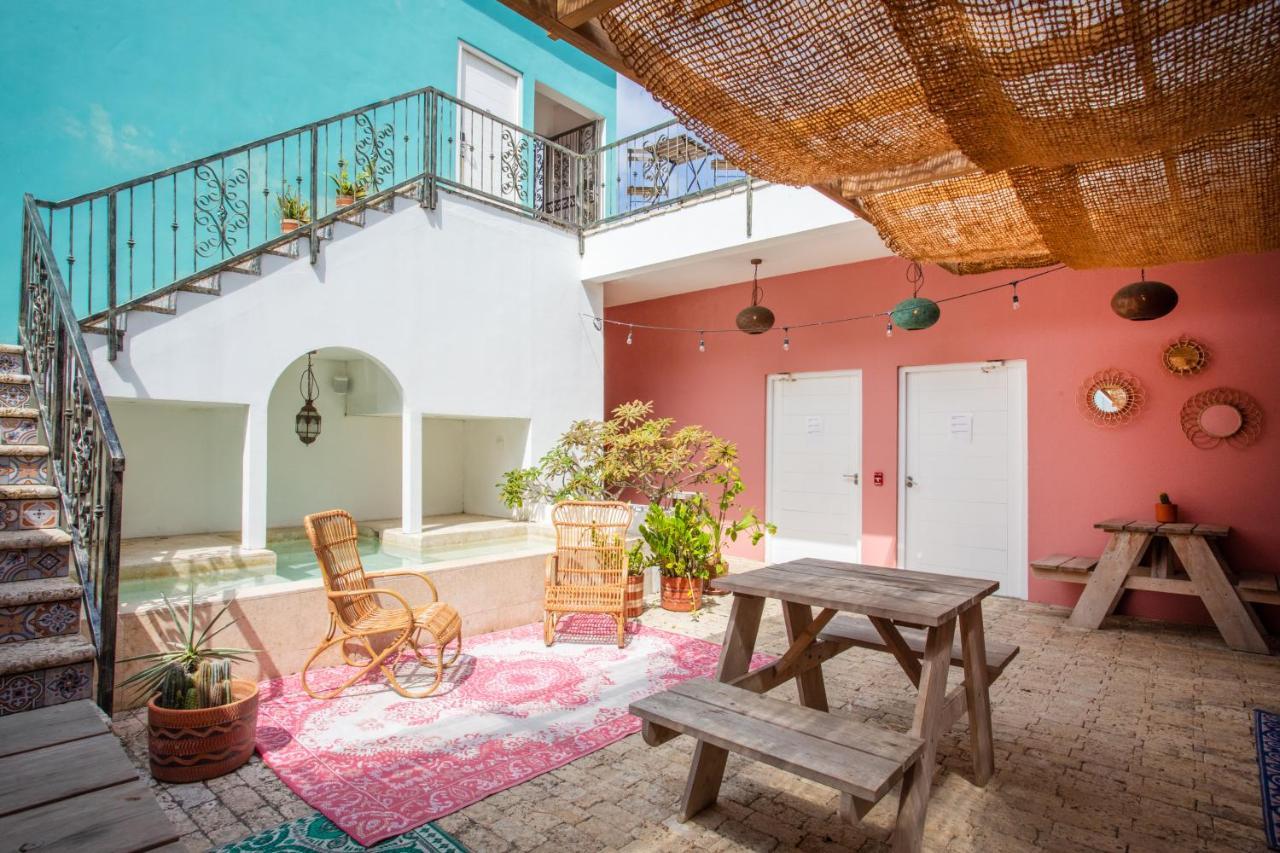 Boho Bohemian Boutique Hotel ウィレムスタッド エクステリア 写真