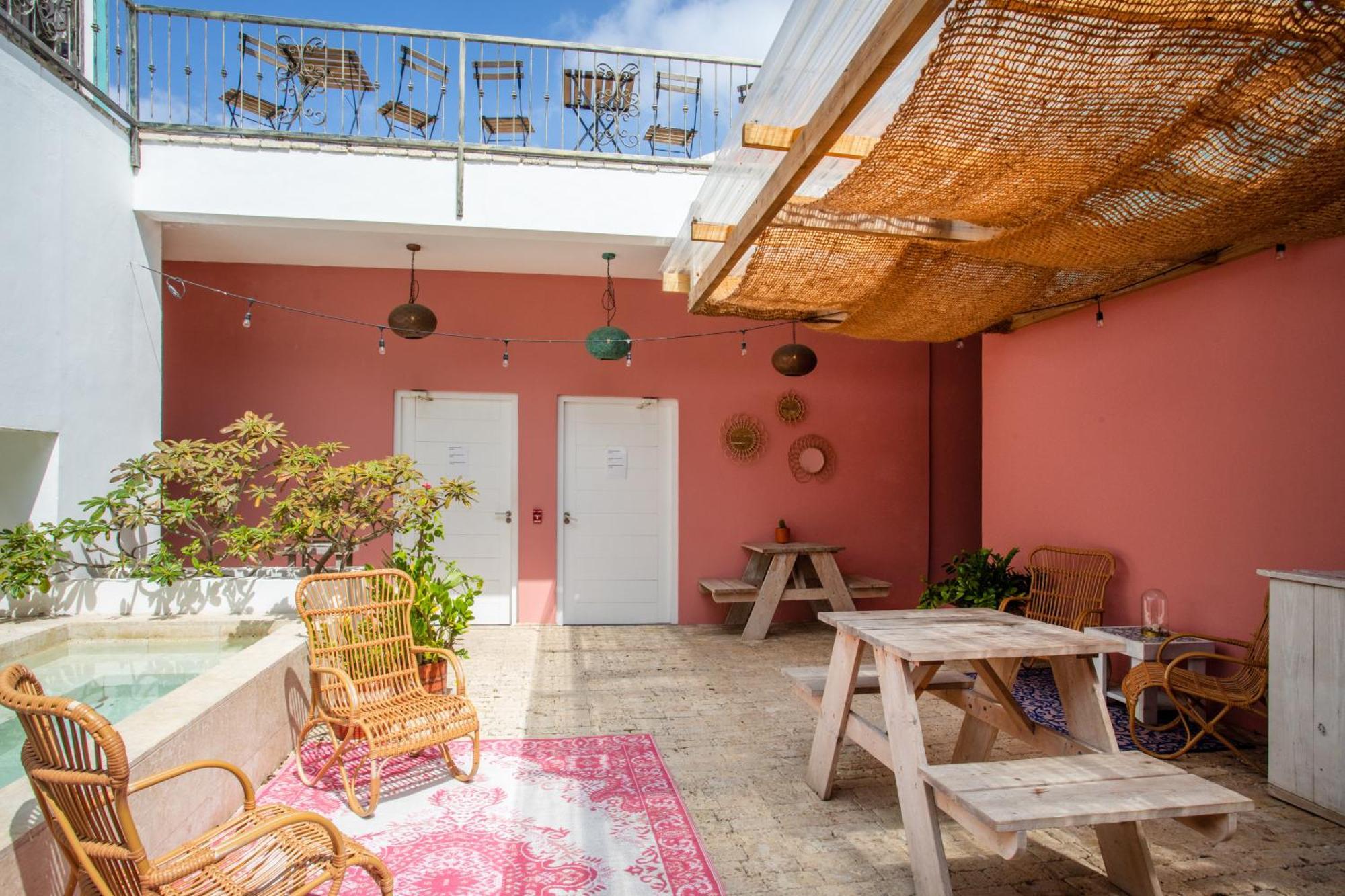 Boho Bohemian Boutique Hotel ウィレムスタッド エクステリア 写真
